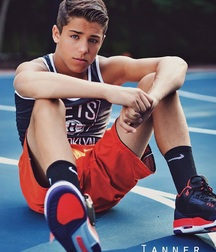 Boys 5cd675bfcd387.jpg