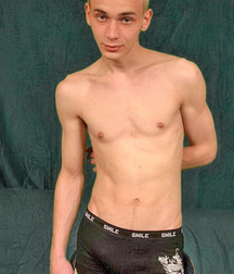 shirtless boys 5cd98ab242bb5.jpg
