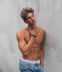 shirtless boys 5ce0fd2280d44.jpg