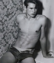 shirtless boys 5ce0fd43bea39.jpg