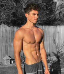 shirtless boys 5ce0fe2d2fe33.jpg