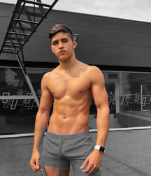 shirtless boys 5ce0fe4de3ecb.jpg