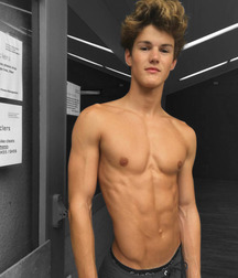 shirtless boys 5ce0fe9a38590.jpg