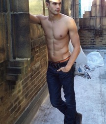 shirtless boys 5ce44742dda59.jpg
