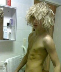 shirtless boys 5ce8fae3c9df7.jpg