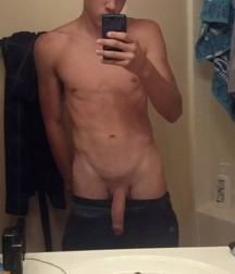 boys nude 5cea5db4b44a5.jpg