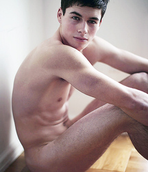 boys nude 5cefaa571518d.jpg