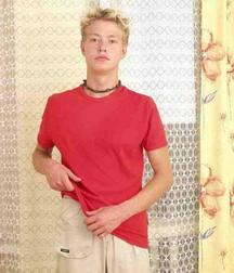 Boys 5cefb2ff99907.jpg