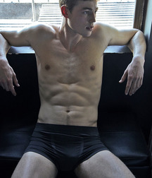 shirtless boys 5cf38dfcb658a.jpg
