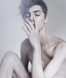 boys nude 5cf52aa610c3c.jpg