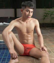 shirtless boys 5cfa8eab73134.jpg