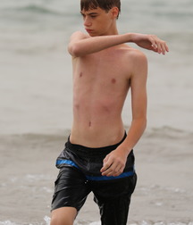shirtless boys 5cfcb1130821c.jpg