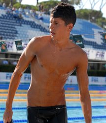 shirtless boys 5cfcb27938c75.jpg