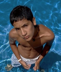 shirtless boys 5d0211e5a0331.jpg
