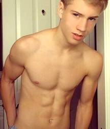 shirtless boys 5d03573fc7032.jpg
