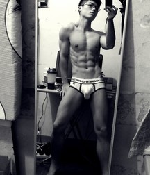 shirtless boys 5d03ffcbf3f12.jpg