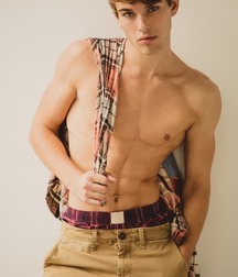 shirtless boys 5d054fc21c4b0.jpg