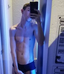 shirtless boys 5d0dcf7f42f9c.jpg