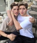 Boys 5d0f313b2ce0d.jpg