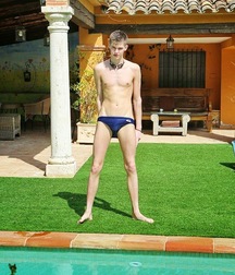 shirtless boys 5d10ec5154539.jpg