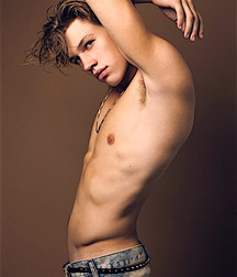 shirtless boys 5d176e2d51857.jpeg