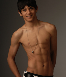 shirtless boys 5d18748b29bc5.jpg