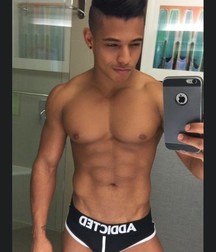 shirtless boys 5d1bae0bc8536.jpg