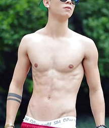shirtless boys 5d25ef54c5337.jpg