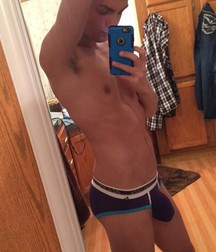 shirtless boys 5d2f1ea7d7663.jpg