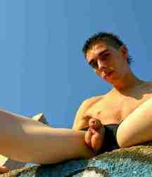 boys nude 5d39d1413b66c.jpg