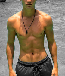 shirtless boys 5d39e61d8e75f.jpg