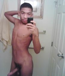 Boys with a boner 5d3c815ba56d5.jpg