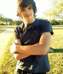 Boys 5d3d5d7b339d2.jpg