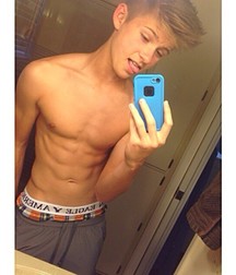 shirtless boys 5d3d612aa33c0.jpg