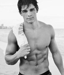 shirtless boys 5d3d631f54a4d.jpg