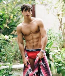 shirtless boys 5d3d632dd4a18.jpg