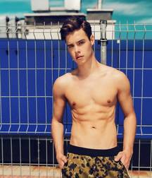 shirtless boys 5d45368ecba8d.jpg