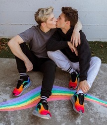 Boys 5d45a2b311cd7.jpg