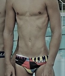 shirtless boys 5d48600653f6b.jpg