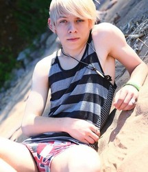 Boys 5d4da2513c46f.jpg
