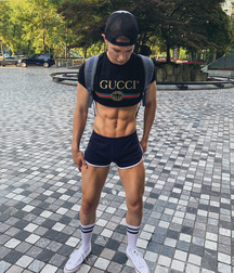 Boys 5d4da3ca180d5.jpg