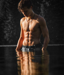shirtless boys 5d4fafe013464.jpg