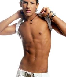 shirtless boys 5d504fea62d66.jpg