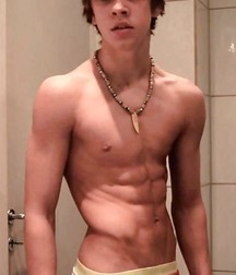 shirtless boys 5d51aa47667bf.jpg