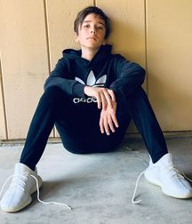 Boys 5d5422e3a6146.jpg