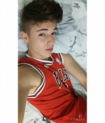 Boys 5d54253a54ba2.jpg