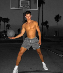 shirtless boys 5d54270e81b74.jpg
