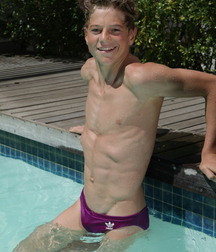 shirtless boys 5d542800e3886.jpg
