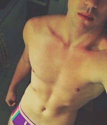 shirtless boys 5d56dc2a220fc.jpg