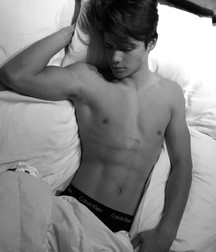 shirtless boys 5d56dc9be2e6b.jpg